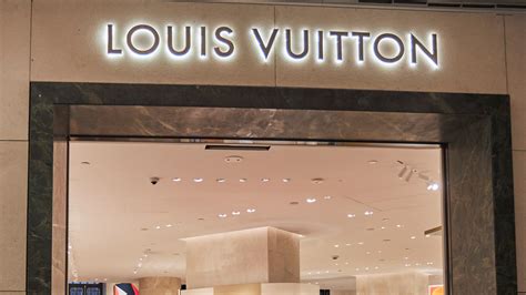 louis vuitton galeria canalejas|Louis Vuiton .